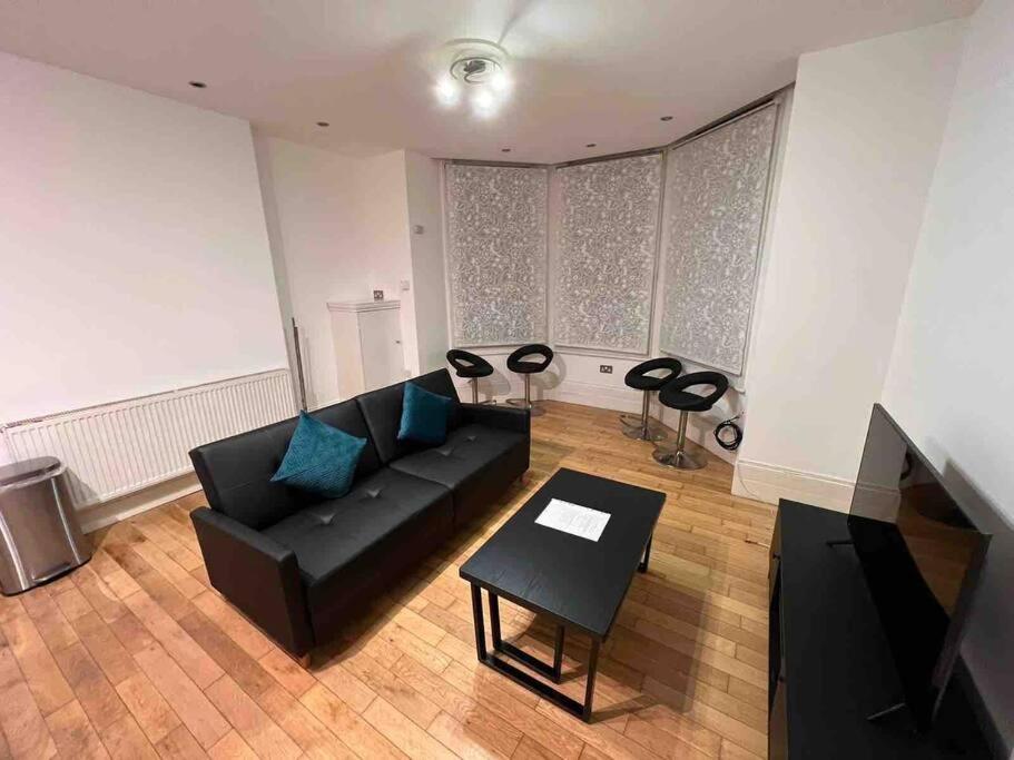 ロンドン2 Bed Garden Flat West Dulwich Free Street Parkingアパートメント エクステリア 写真